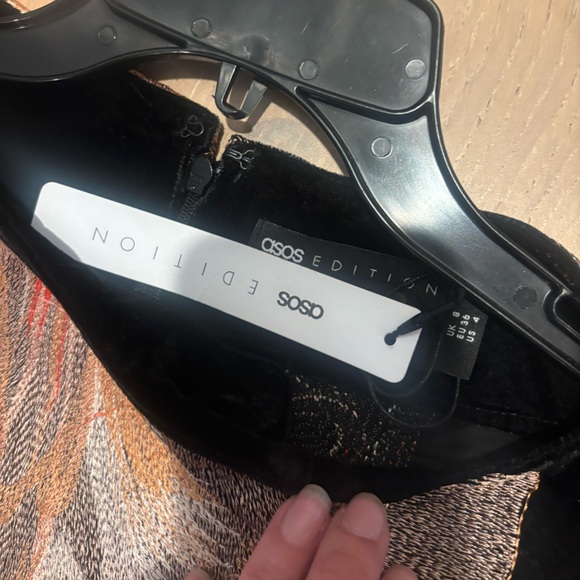 ASOS velvet embroidered floral maxi dress Long sleeve black embroidery NEW NWT - Picture 12 of 12